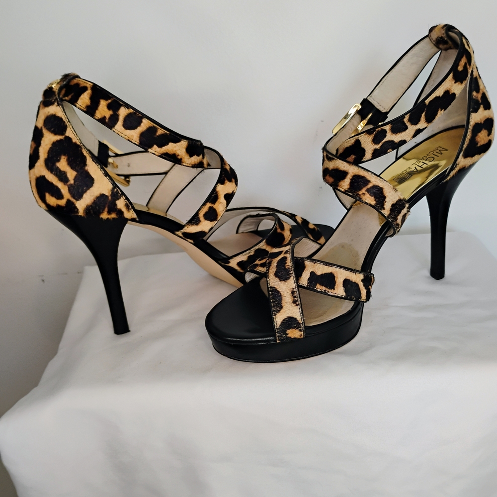 Michael Kors Leopard-Print Platform Strappy 4" Heels - Black & Tan Size 9